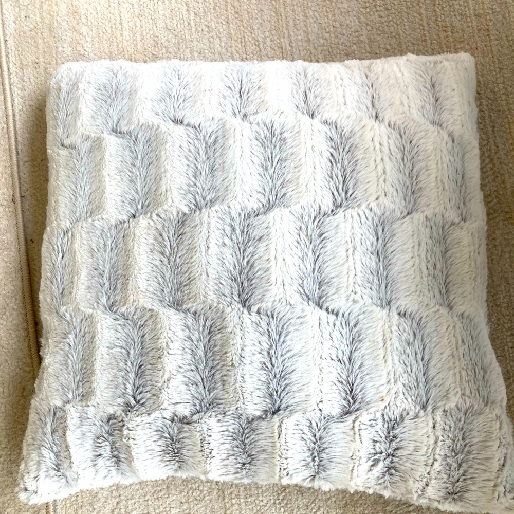 TWO Light gray faux fur geometric pillows. Like new. 15 inches